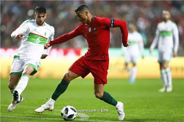 ?i=epa%2fsoccer%2f2018-06%2f2018-06-07%2f2018-06-07-06792014_epa