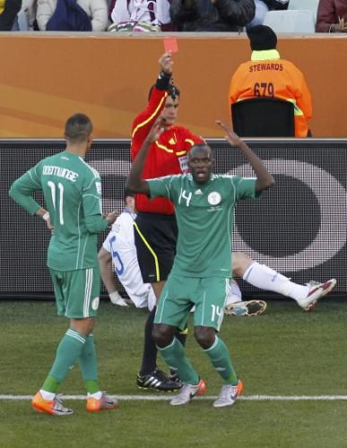 2010-06-17t143832z_01_wcb111_rtridsp_3_soccer-world_reuters