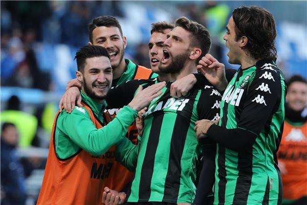 بيراردي بين لاعبي ساسولو