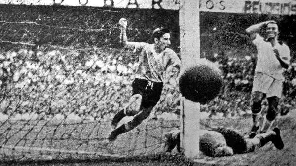 من مباراة البرازيل وأوروجواي