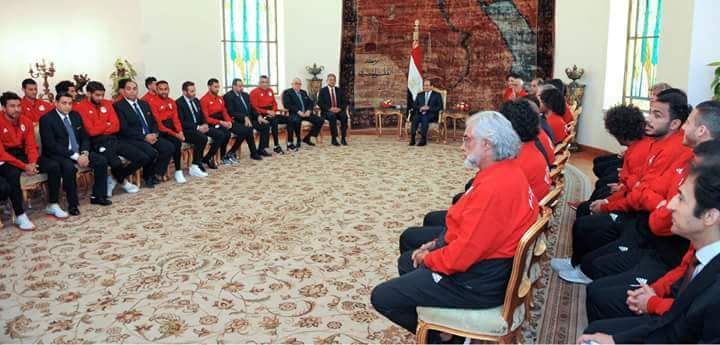 السيسي مع المنتخب