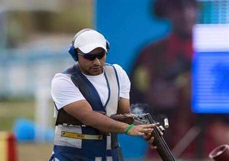 عزمي محيلبة