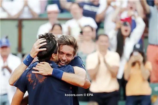 ?i=epa%2ftennis%2f2018-06%2f2018-06-09-06797173_epa