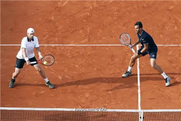 ?i=epa%2ftennis%2f2018-06%2f2018-06-09-06797019_epa