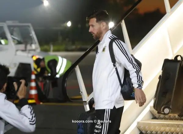 ?i=reuters%2f2018-06-09%2f2018-06-09t194908z_174757532_up1ee691j1uub_rtrmadp_3_soccer-worldcup-arg-arrival_reuters