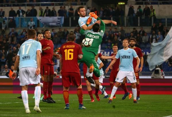 أليسون من إحدى مباريات روما