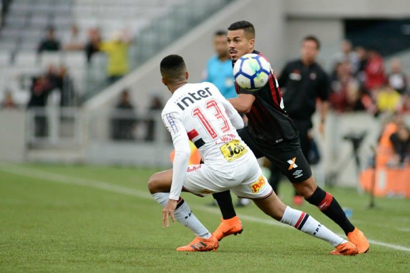 من الدوري البرازيلي