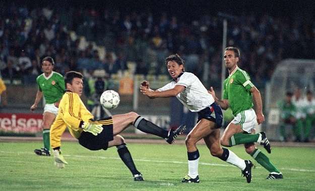 جاري لينيكر