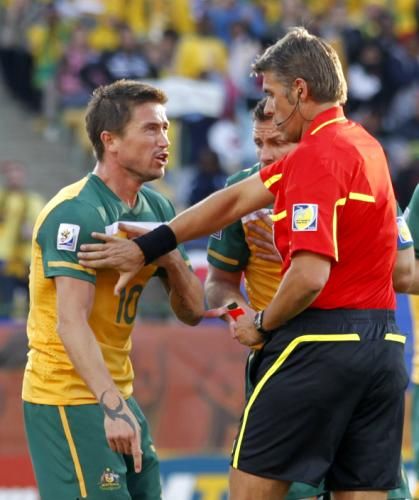 2010-06-19t151515z_01_wcp304_rtridsp_3_soccer-world_reuters