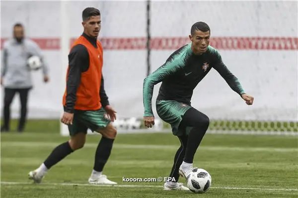 ?i=epa%2fsoccer%2f2018-06%2f2018-06-10%2f2018-06-10-06798356_epa