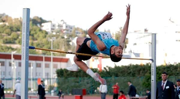 من منافسات البطولة