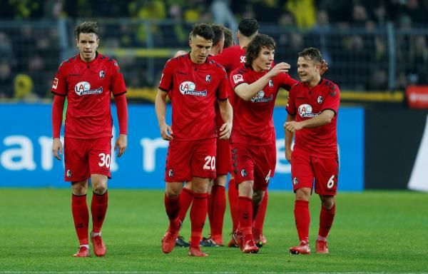 لاعبو فريق فرايبورج