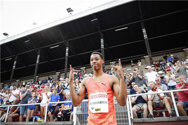 خوان ميجيل إتشفاريا