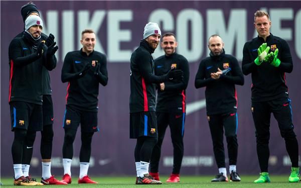 لاعبو برشلونة