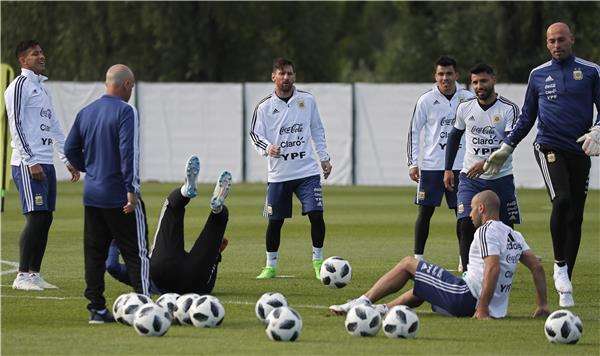 جانب من التدريبات 