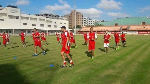 من تدرييات شباب خان يونس