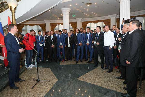 استقبال رسمي لبعثة تونس في موسكو