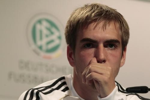 2010-06-19t132222z_01_ina10_rtridsp_3_soccer-world_reuters