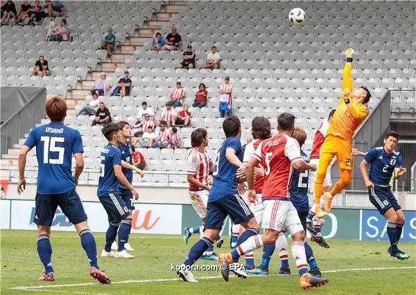 ?i=epa%2fsoccer%2f2018-06%2f2018-06-12%2f2018-06-12-06802733_epa