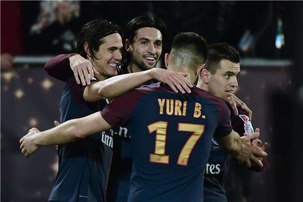 لاعبو باريس سان جيرمان