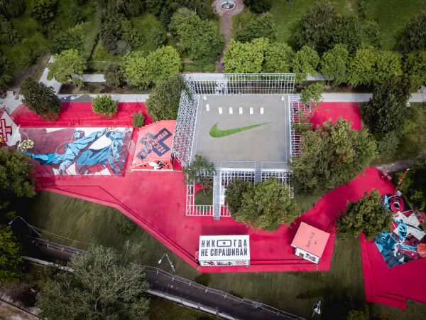 من افتتاح المركز الرياضي