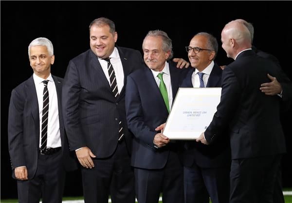 رؤساء اتحادات الدول الفائزة مع إنفانتينو