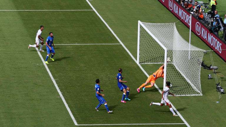 هدف كوستاريكا في مرمى إيطاليا