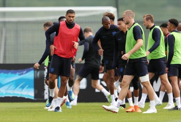 لاعبو إنجلترا