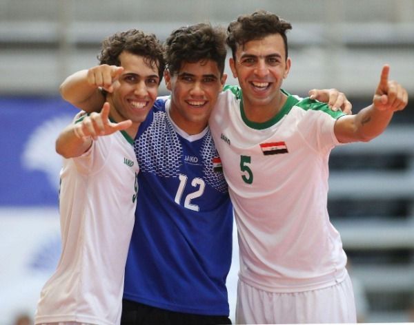 لاعبو العراق