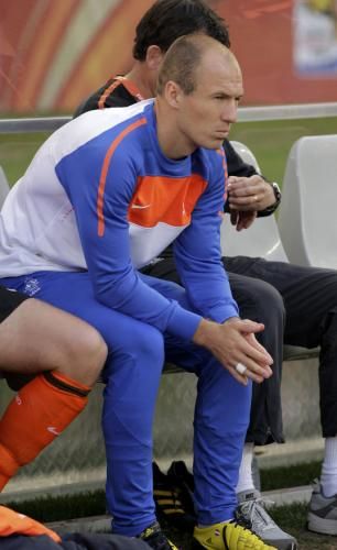 2010-06-19t113715z_01_wca214_rtridsp_3_soccer-world_reuters