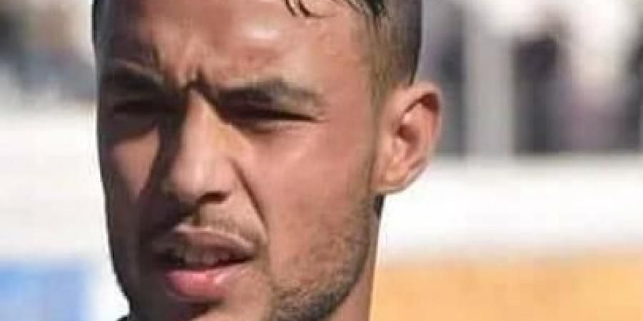 اللاعب أيمن محمود