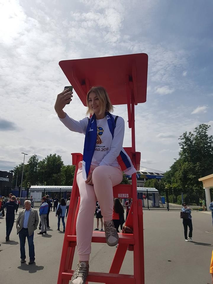 35240074_10155527266966828_964278925989511168_n