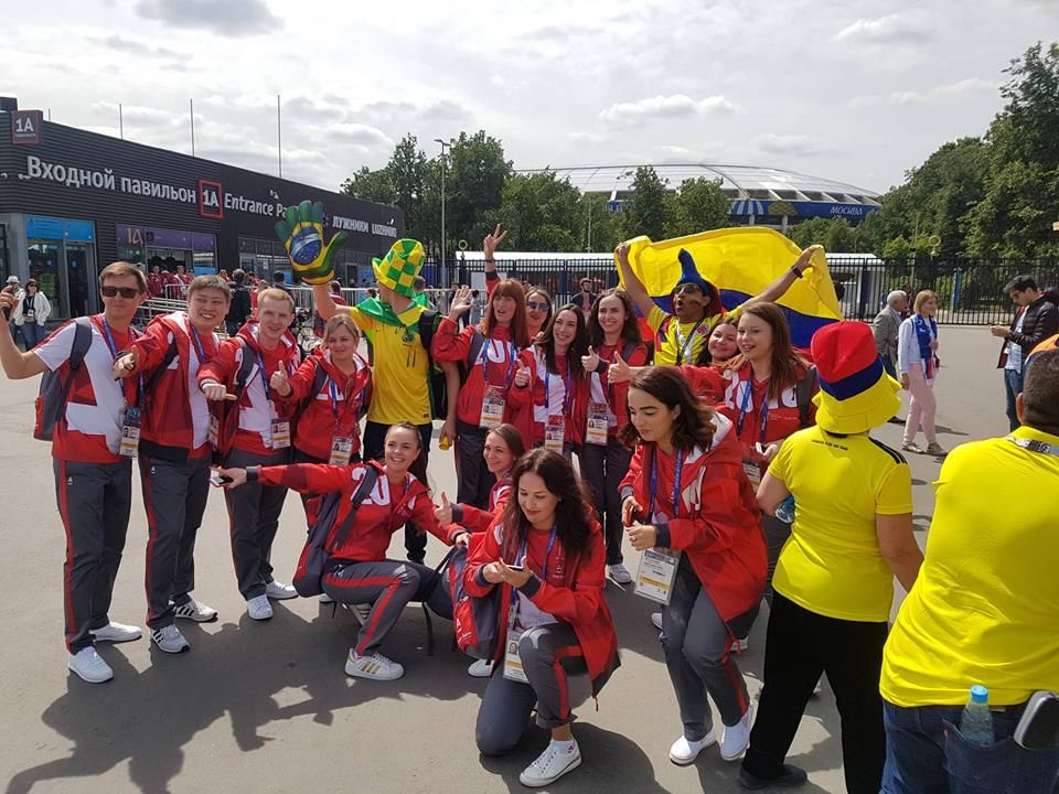 35267139_10155527266436828_6029628961070252032_n