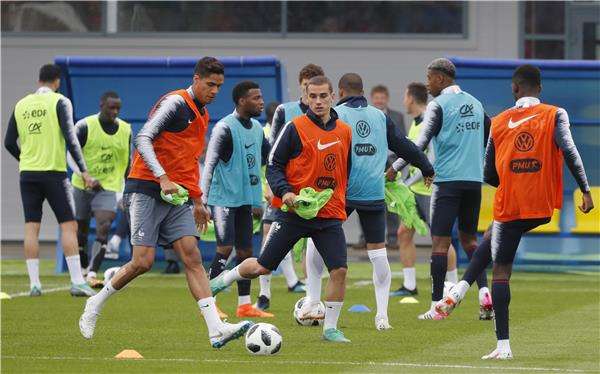 تدريبات فرنسا