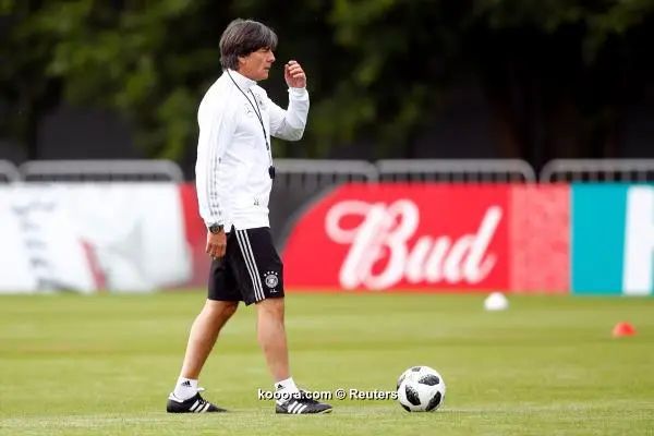 ?i=reuters%2f2018-06-14%2f2018-06-14t084618z_2024103657_rc14f75b2170_rtrmadp_3_soccer-worldcup-ger-training_reuters