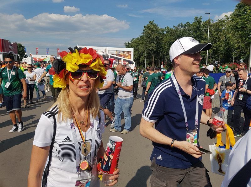 35428386_10155534594746828_5637518096420831232_n