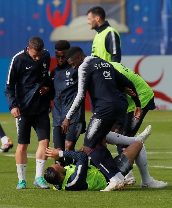 2018-06-11t153850z_1474481222_rc197f1e9830_rtrmadp_3_soccer-worldcup-fra-training_reuters