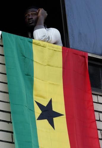 2010-06-19t182720z_01_msh04_rtridsp_3_soccer-world_reuters