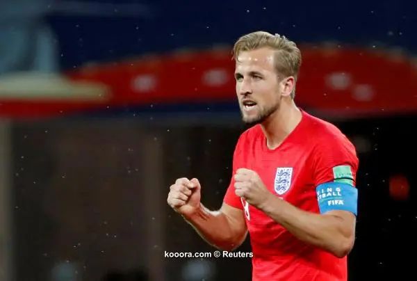 ?i=reuters%2f2018-06-18%2f2018-06-18t203757z_1474219577_rc12e7681610_rtrmadp_3_soccer-worldcup-tun-eng-flies_reuters