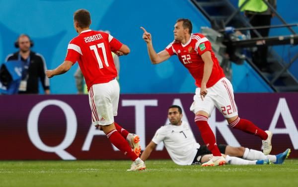 أحمد فتحي (على الأرض)