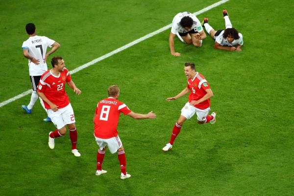 من لقاء مصر وروسيا