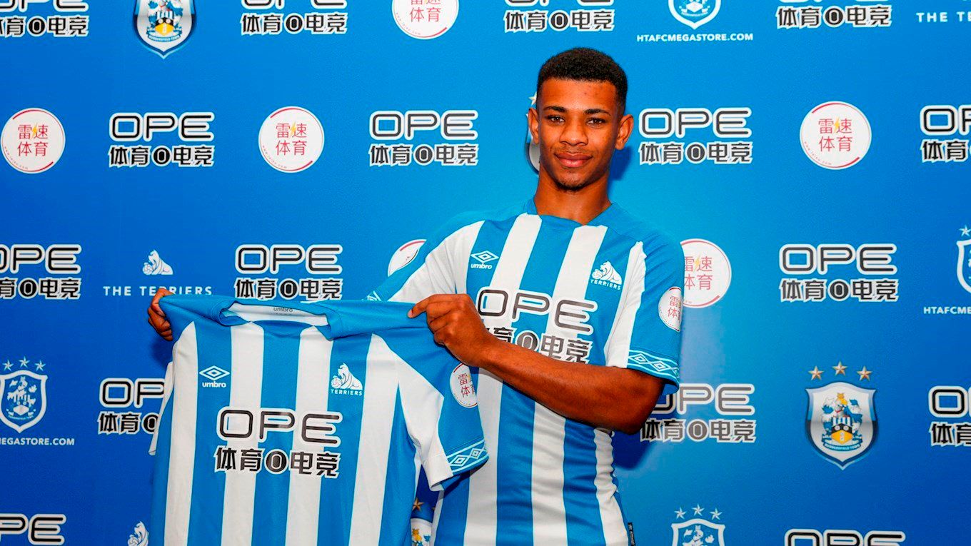 جونينيو باكونا