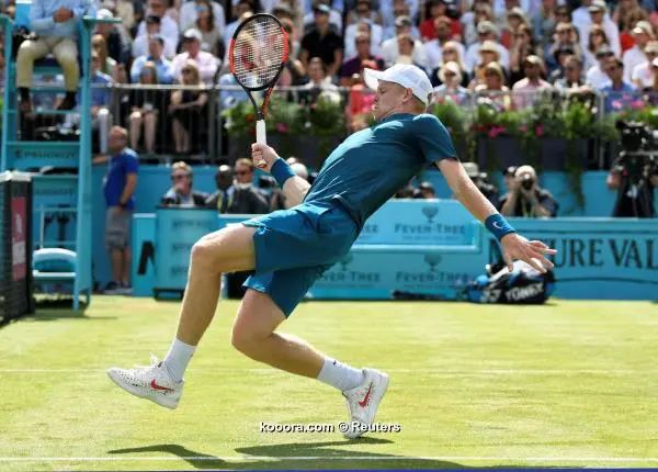 ?i=reuters%2f2018-06-21%2f2018-06-21t152217z_1942162675_rc1993d68bf0_rtrmadp_3_tennis-london_reuters