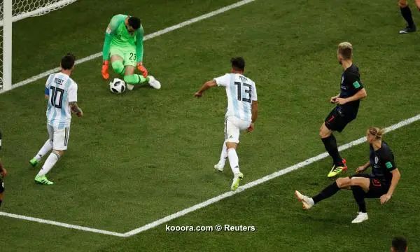 ?i=reuters%2f2018-06-21%2f2018-06-21t192507z_1748119532_rc1887435d30_rtrmadp_3_soccer-worldcup-arg-cro_reuters