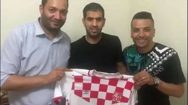 جانب من تقديم الصفقات الجديدة