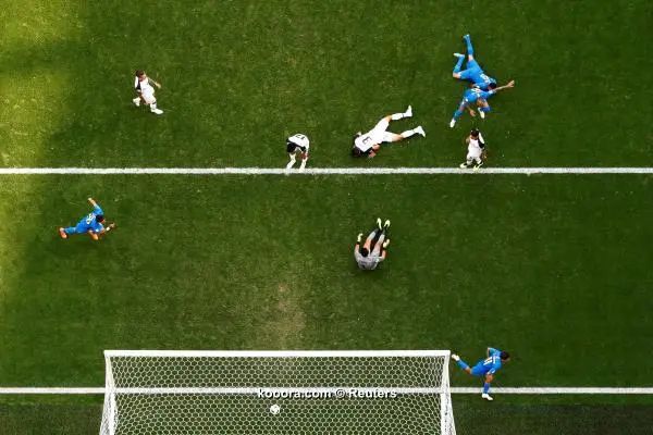 ?i=reuters%2f2018-06-22%2f2018-06-22t135456z_717474039_rc123f8a5dd0_rtrmadp_3_soccer-worldcup-bra-cri_reuters