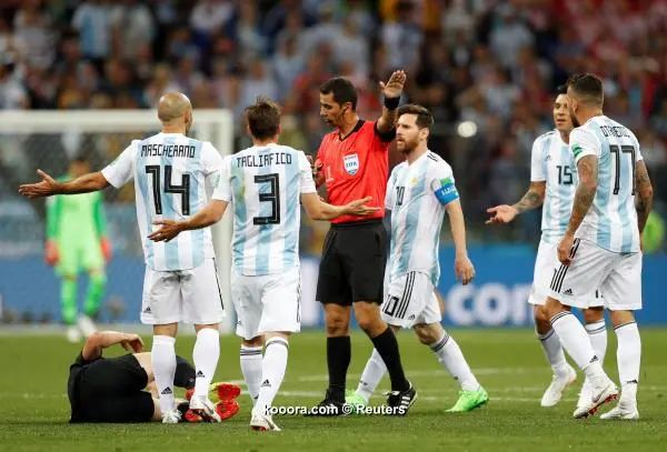 ?i=reuters%2f2018-06-21%2f2018-06-21t181949z_91553373_rc1f8e3ede80_rtrmadp_3_soccer-worldcup-arg-cro_reuters