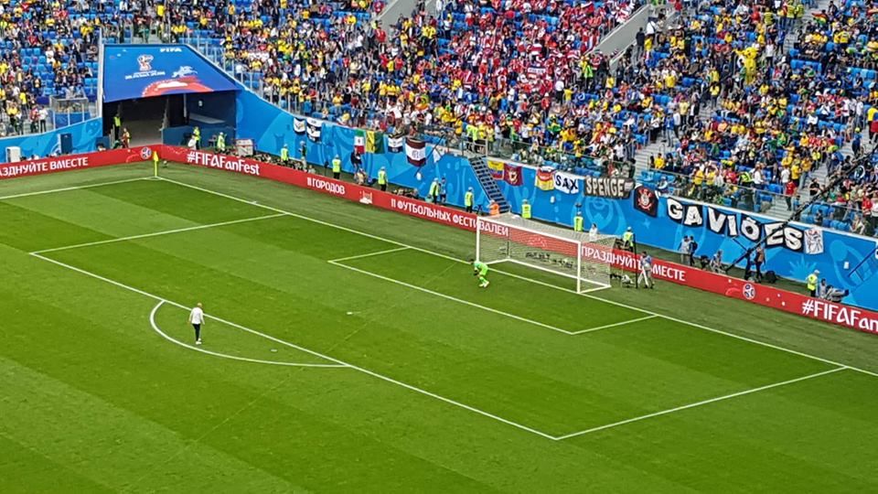 35882125_10155546199856828_6338238896911941632_n