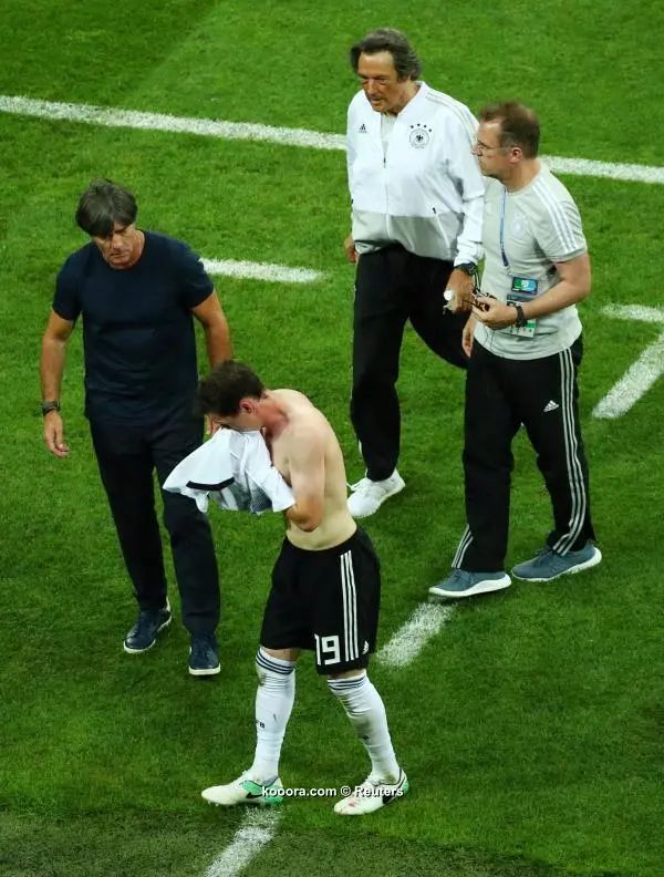 ?i=reuters%2f2018-06-23%2f2018-06-23t183055z_1915015513_rc1518d46ae0_rtrmadp_3_soccer-worldcup-ger-swe_reuters