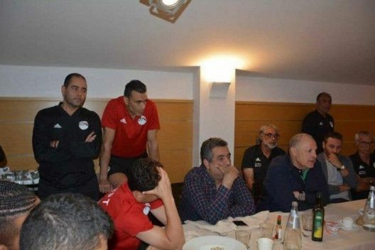 من الاجتماع